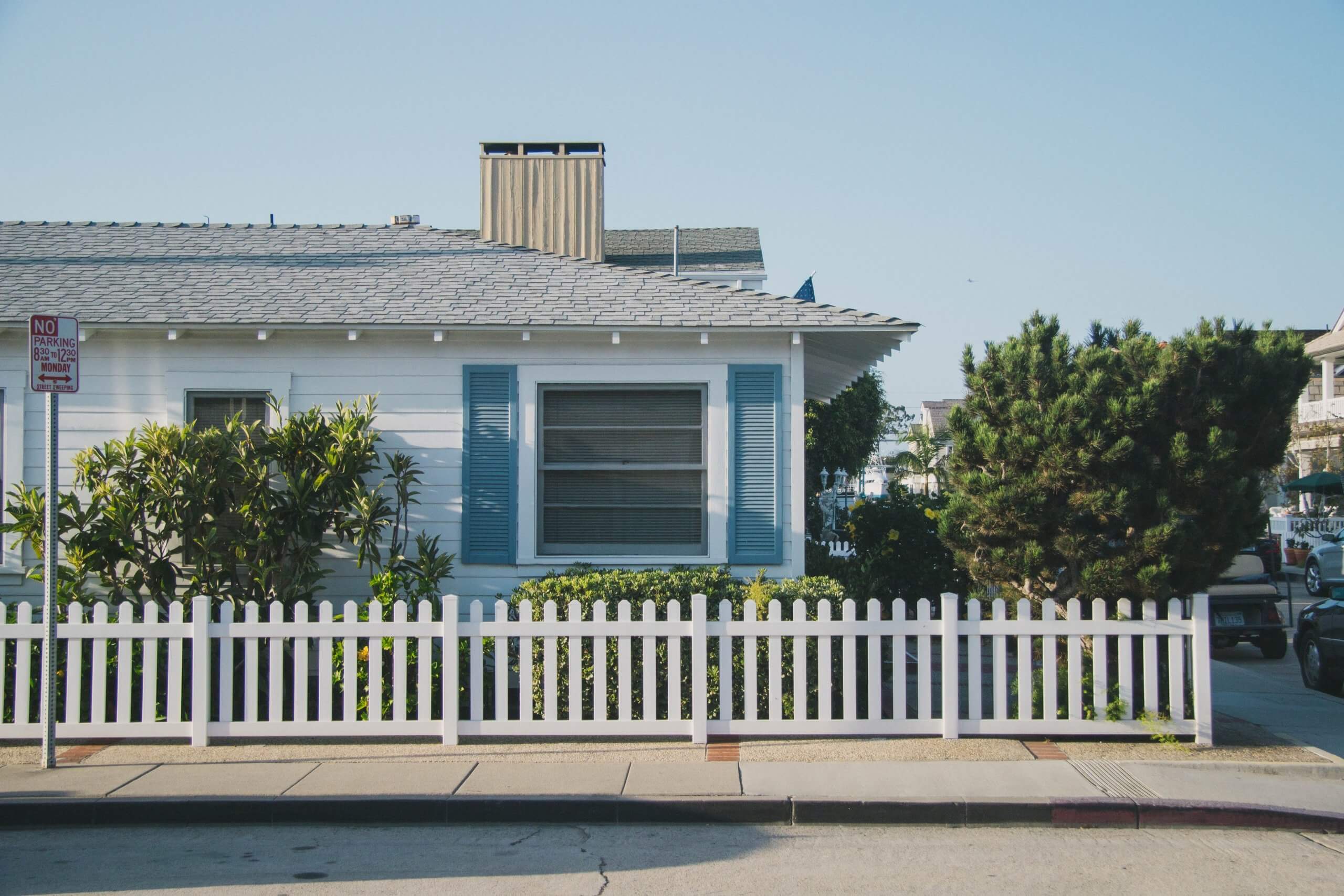 air conditioners dehumidify